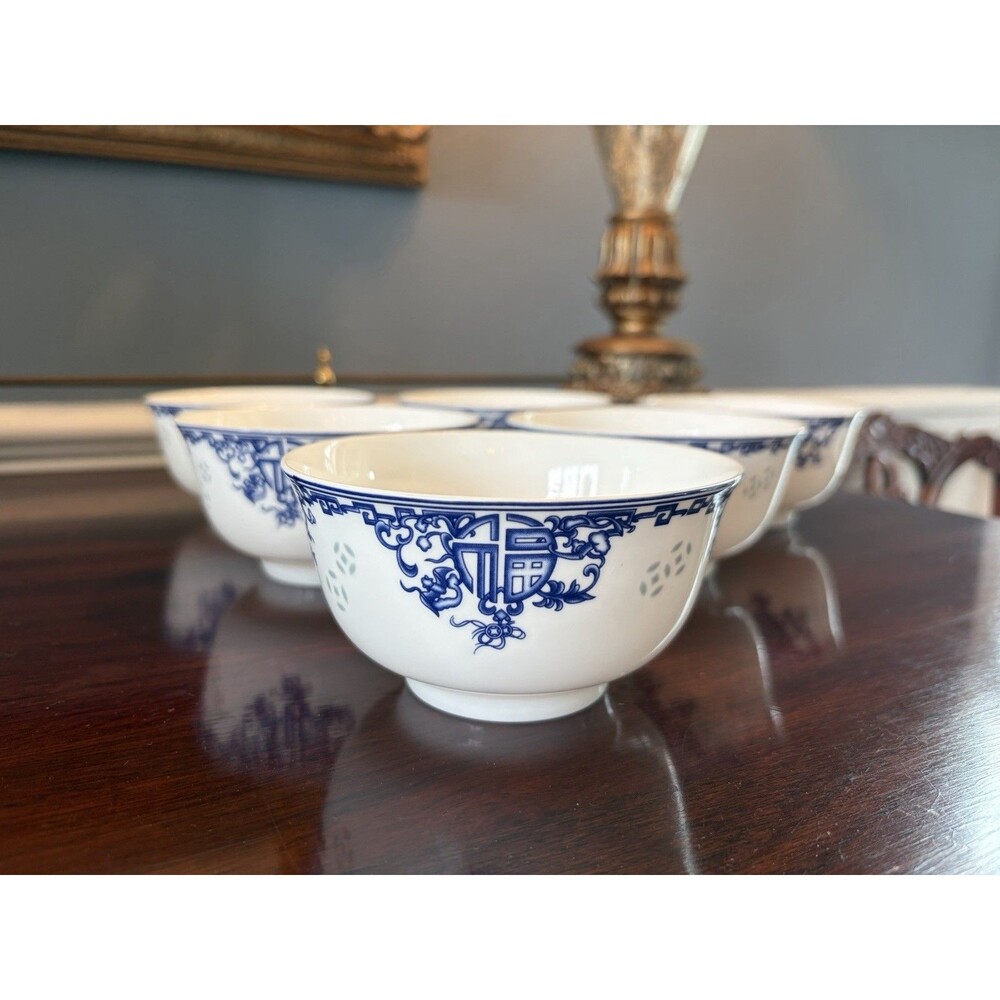 Chinese Jingdezhen Blue and White Pattern Fine Porcelain Rice Bowl Set of 6